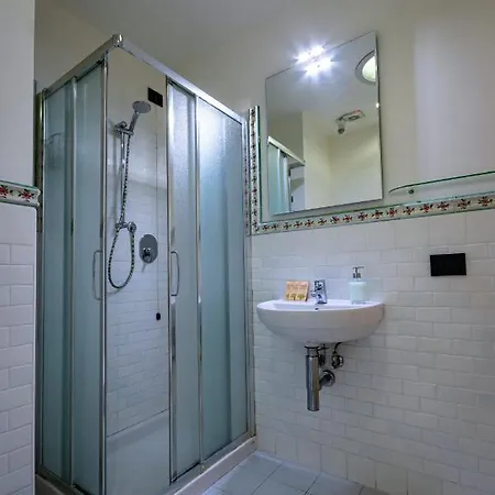 בית הארחה Dimora Santa Barbara 3*