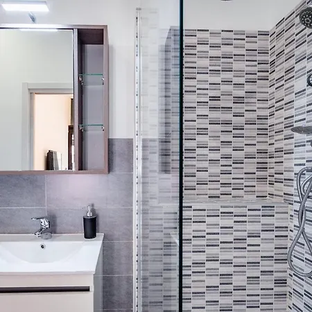 Pensión Dimora Santa Barbara Ferrara