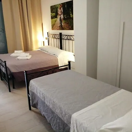 Gæstehus Dimora Santa Barbara Ferrara