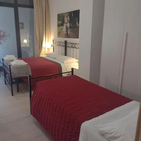 בית הארחה Dimora Santa Barbara 3*